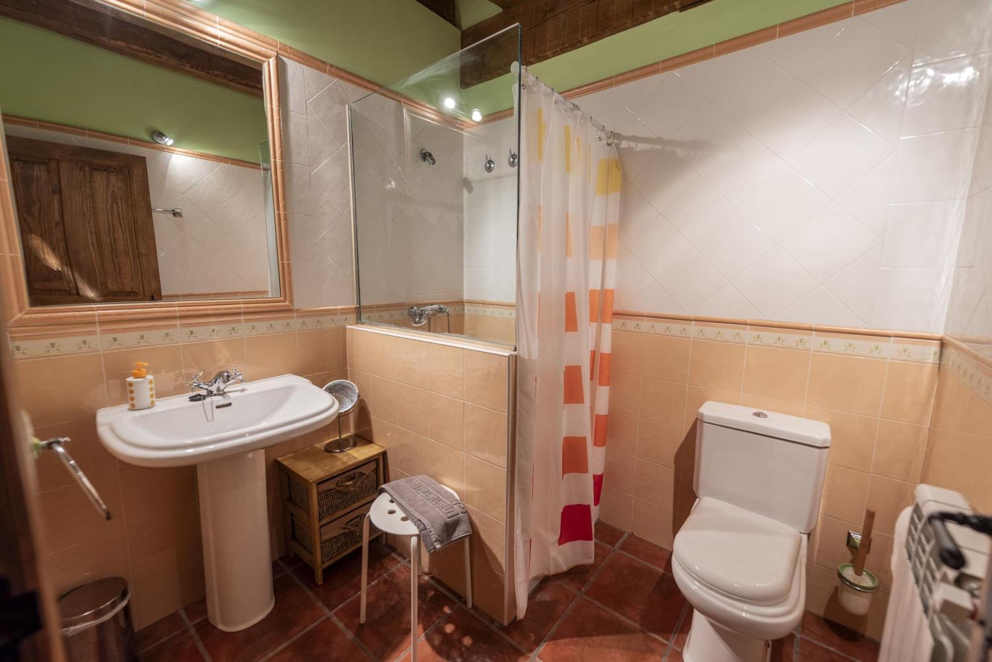 La Hacendera Entre Hoces - 20-28Pax-10 Hab Con Banos En Suite Maderuelo Bagian luar foto